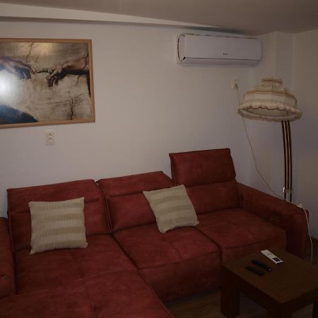 Amavera Apartment Târgu Jiu Dış mekan fotoğraf