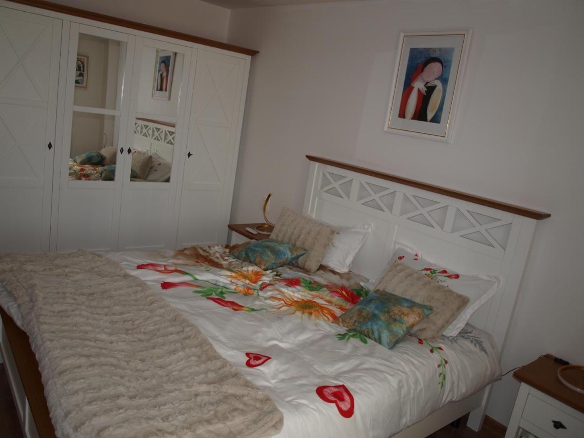 Amavera Apartment Târgu Jiu Dış mekan fotoğraf